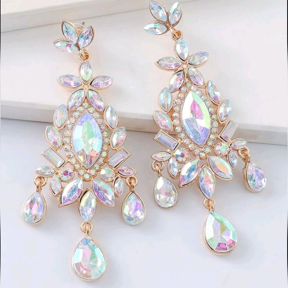 Jewelry - RHINESTONE STATEMENT EARRINGS
